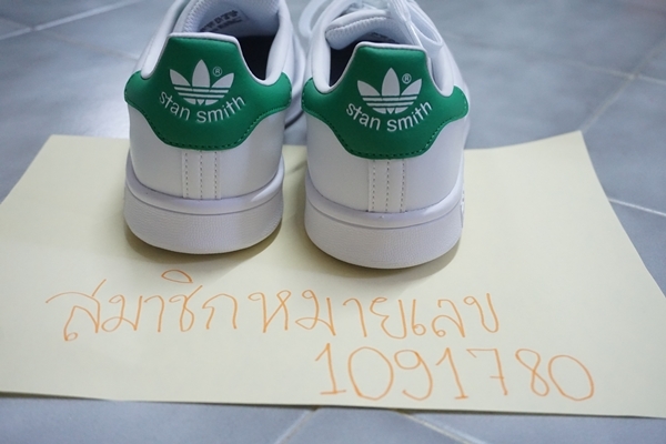 รองเท้า adidas stan smith แท้จากUSA ใหม่ยังไม่เคยใส่ US6 คนใส่เบอร์ 38 - 38.7 หรือยาว 24 ซม ใส่ได้ทั้งหญิงและชาย 3600 บาท