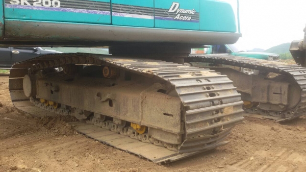 ขายKobelco sk200m6Yn10ซุปเปอร์สภาพพร้อมใช้ ติดต่อคุณอ๊อฟพิจิตร086-737-9991 ขายKobelco sk200m6Yn10ซุปเปอร์สภาพพร้อมใช้ ติดต่อคุณอ๊อฟพิจิตร086-737-9991