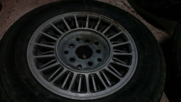 ล้อแม็คเก่าเก็บ...ขายเหมาราคาถูกๆกันไปเลย ล้อแม็คเก่าเก็บ...ขายเหมาราคาถูกๆกันไปเลย