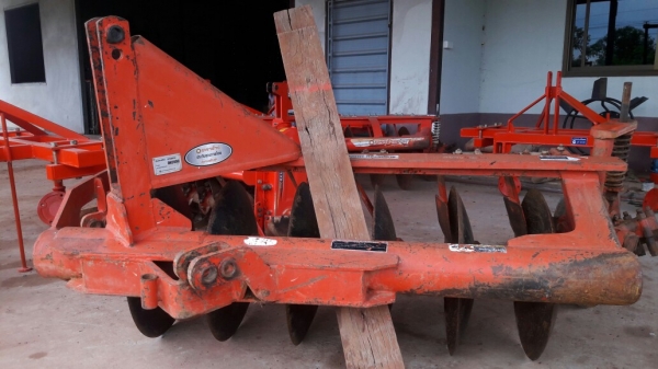 ขายผาน24x6 ตราช้างใส่รถไถรุ่นM50,60