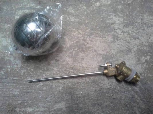 ขายบอลวาล์ว1/2 KLT made in Taiwan.ลูกลอยเป็นสแตนเลส6" ขายบอลวาล์ว1/2 KLT made in Taiwan.ลูกลอยเป็นสแตนเลส6"