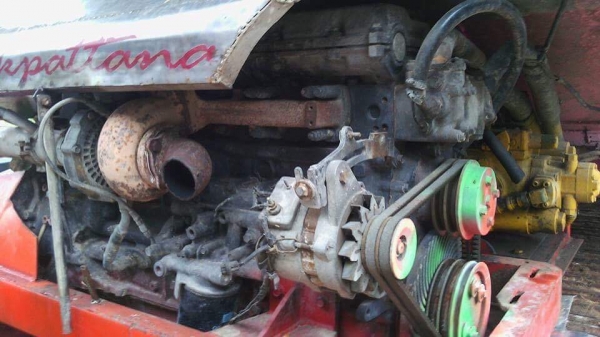 ขายๆของดี เดิน12 เครื่อง jo8c j5 260ม้า ปั้มไดดิ้น 22