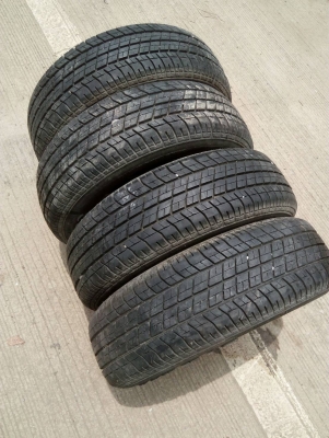 ยางขอบ 12   155/70R12  MAXXIS MA-701 ชุด 4 เส้น  tel.081-4273941 ไอดีไลน์ 0814273941