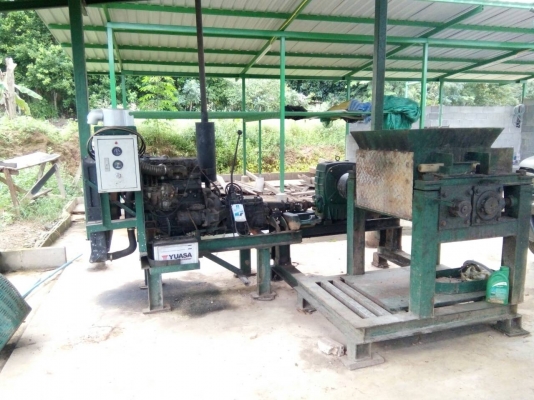 ขายเครื่องรีดยางเครปมือ2 ขายเครื่องรีดยางเครปมือ2