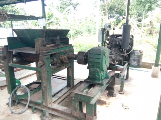 ขายเครื่องรีดยางเครปมือ2