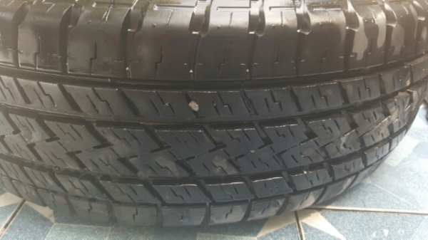 ขาย แม็ก พร้อมยาง ขอบ15 isuzu