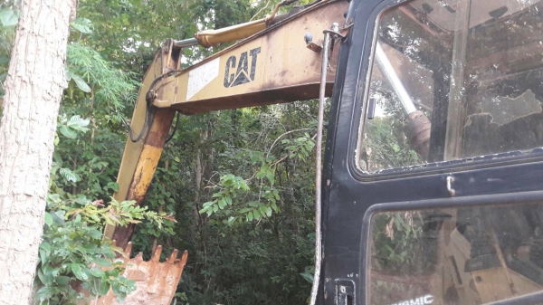 ขายCat320V1สภาพสวยพร้อมใช้ สนใจติดต่ออ๊อฟพิจิตร086-737-9991 ขายCat320V1สภาพสวยพร้อมใช้ สนใจติดต่ออ๊อฟพิจิตร086-737-9991