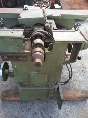 ขายเครื่องตัดไสไม้และรีดไม้ขนาดหน้ากว้ง14.5นี้วและไสไม้ขนาด 11นีวขายตามสภาพเก่านอกไม่มีมอเตอร์มาขายราคา55,000 สนใจสอบถามได้ครับ