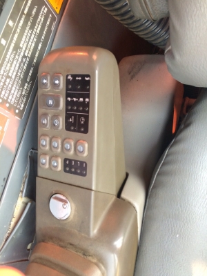 ขายHitachi Ex200-2เอกสารเล่มสภาพสวยพร้อมใช้ติดต่อคุณอ๊อฟพิจิตร086-737-9991 ขายHitachi Ex200-2เอกสารเล่มสภาพสวยพร้อมใช้ติดต่อคุณอ๊อฟพิจิตร086-737-9991