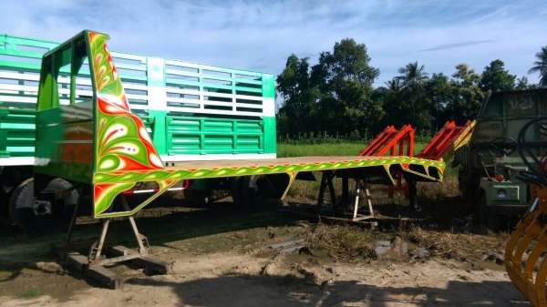 ขายหางเทเลอร์รถเกี่ยวต่อมาใหม่ แชสซีกว้าง 85 ซม ช่วงยาว 6.80 เมตร ขายหางเทเลอร์รถเกี่ยวต่อมาใหม่ แชสซีกว้าง 85 ซม ช่วงยาว 6.80 เมตร