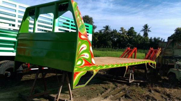 ขายหางเทเลอร์รถเกี่ยวต่อมาใหม่ แชสซีกว้าง 85 ซม ช่วงยาว 6.80 เมตร