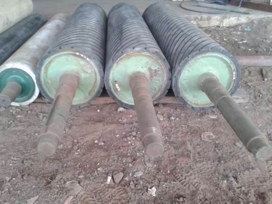 ลูกกลิ้งยาง