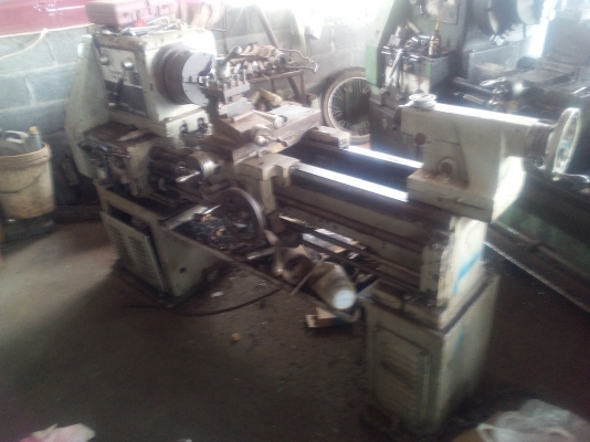 เครื่องกลึง 5 ฟุต ต้าชิง เกียร์ บล็อก 3 เพลา ไฟ 2 เฟส รู 2.2 เครื่องกลึง 5 ฟุต ต้าชิง เกียร์ บล็อก 3 เพลา ไฟ 2 เฟส รู 2.2