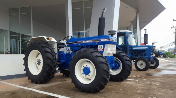 ฟอร์ด 6610 (2 เพลา)