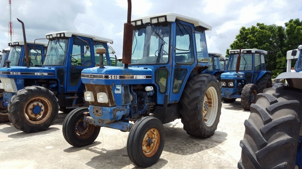 ฟอร์ดตระกูล 10 (5610/6610/7610/7810) ฟอร์ดตระกูล 10 (5610/6610/7610/7810)