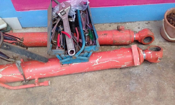 ขายกระบอก แกน 70 มิล บูส 70 มิล แกน 60 มิล บูส 60 มิล ขายกระบอก แกน 70 มิล บูส 70 มิล แกน 60 มิล บูส 60 มิล