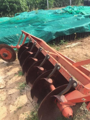ขายผานรถไถ  พร้อมใช้งาน