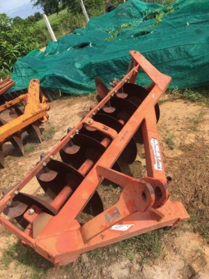 ขายผานรถไถ  พร้อมใช้งาน