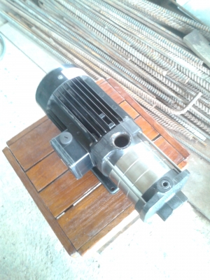 ปั้มน้ำแนวนอน