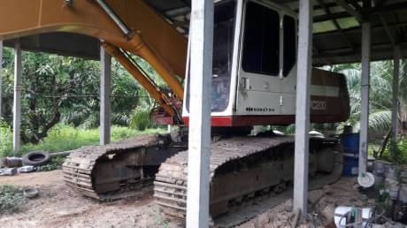 KOMATSU PC 200-5