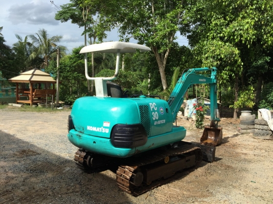 ขายรถขุดเล็ก แบคโครเล็กkomatsu pc30-7สภาพดีพร้อมทำงาน