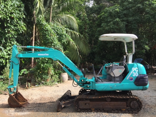 ขายรถขุดเล็ก แบคโครเล็กkomatsu pc30-7สภาพดีพร้อมทำงาน