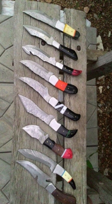 ขายมีด ดามัสกัสใหม่แท้ๆถูกๆของสะสมนำเข้าไม่มีซ้ำกันสักเล่มมีอย่างละเล่มในโลก