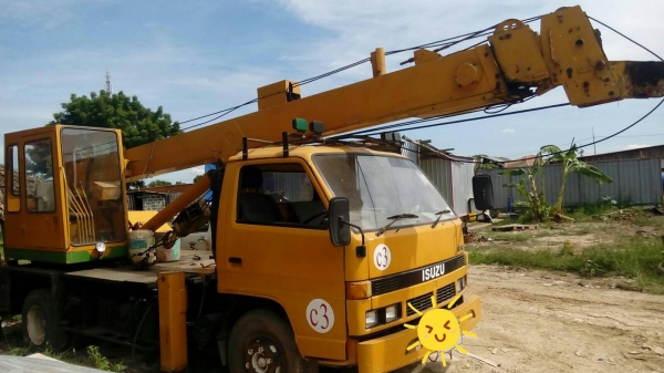 ขายรถเครน 6 ล้อ 7.5 ตัน 5 คอนโทรล