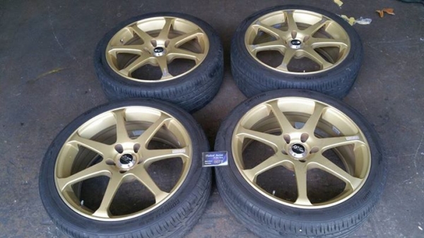 ล้อADVAN AVS MODEL7 สีทอง ขอบ18 กว้าง7.5นิ้ว ออฟเซต45 5รู114.3 ทั้ง4วง ล้อแท้ made in Japan พร้อมยาง2014
