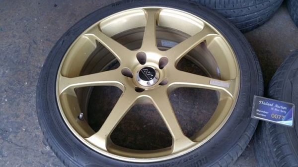 ล้อADVAN AVS MODEL7 สีทอง ขอบ18 กว้าง7.5นิ้ว ออฟเซต45 5รู114.3 ทั้ง4วง ล้อแท้ made in Japan พร้อมยาง2014