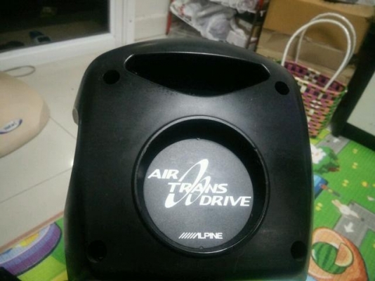 subbox alpine swe-1390 แอมป์ในตัว แบบตู้วาง 200w subbox alpine swe-1390 แอมป์ในตัว แบบตู้วาง 200w