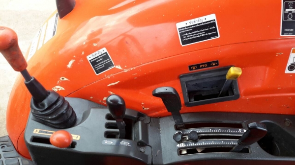 ขายรถไถ คูโบต้า M7040 ปี 56 ขายรถไถ คูโบต้า M7040 ปี 56