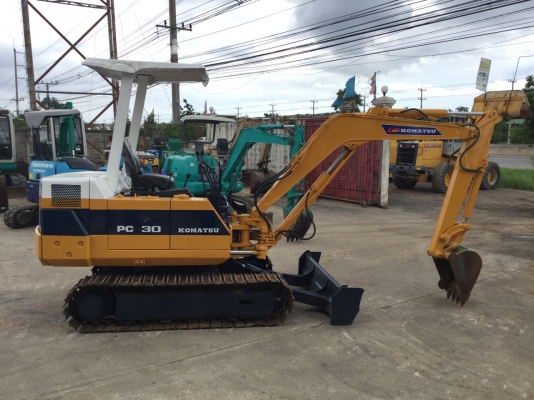 ต้องการขายรถขุดดิน