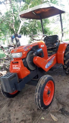 ขายรถไถนั่งขับ KUBOTA RT140 อุปกรณ์ ผานหลัง สภาพสวยพร้อมใช้งาน ราคา90,000 สนใจโทร 090-8588220คุณนะ 093-3258446คุณบิว หรือเข้าดูสินค้าอื่นๆได้ที่ www.narong2truck.com หรือ www.truck.in.th/498 หรือเพจFacebook ณรงค์ ซื้อขายรถมือสอง (เว็บไซต์ส่วนตัว) หรือFace