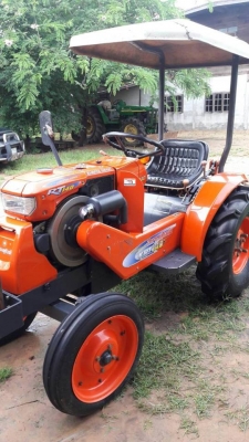 ขายรถไถนั่งขับ KUBOTA RT140 อุปกรณ์ ผานหลัง สภาพสวยพร้อมใช้งาน ราคา90,000 สนใจโทร 090-8588220คุณนะ 093-3258446คุณบิว หรือเข้าดูสินค้าอื่นๆได้ที่ www.narong2truck.com หรือ www.truck.in.th/498 หรือเพจFacebook ณรงค์ ซื้อขายรถมือสอง (เว็บไซต์ส่วนตัว) หรือFace