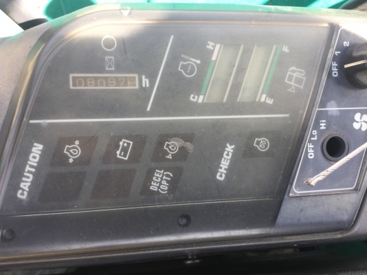 ต้องการขายรถขุดดิน