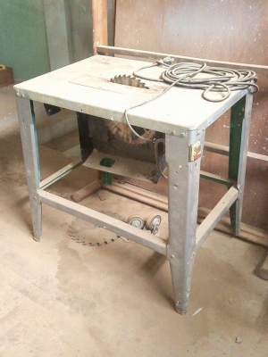 แท่นตัด