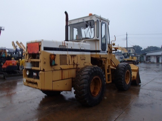 KOMATSU   520