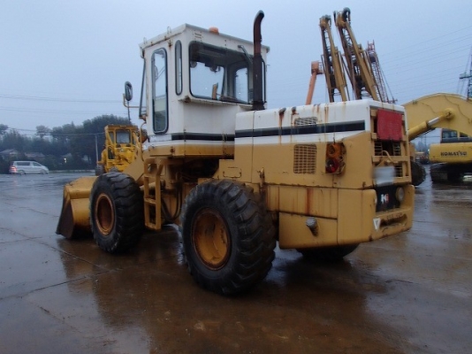 KOMATSU   520