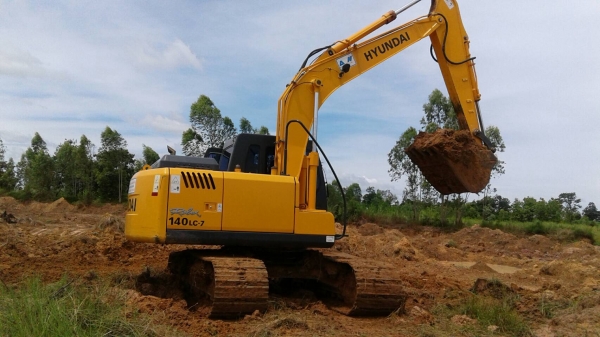 ขาย แบคโฮ HYUNDAI 140LC-7 ปี 2554 รถสวยเดิมทุกอย่าง เอกสารเล่มทะเบียนครบ