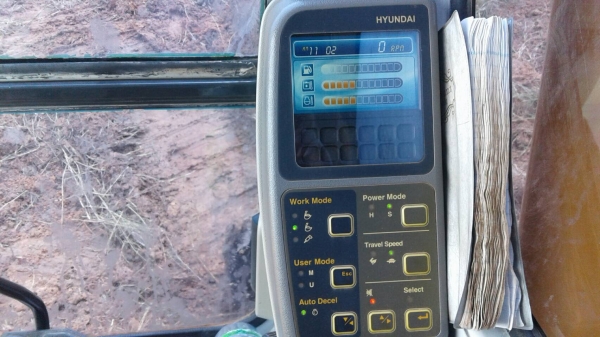 ขาย แบคโฮ HYUNDAI 140LC-7 ปี 2554 รถสวยเดิมทุกอย่าง เอกสารเล่มทะเบียนครบ