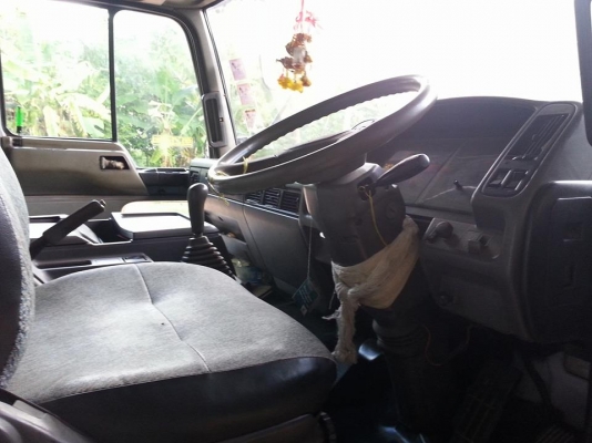 ขายรถบรรทุก 6ล้อ ดั้มเกษตร เครื่อง240แรง กระบะดั้มยาว5.30เมตร รถสวยสภาพดีมาก ภายในสวย พ.เพาเวอร์ เบรกจิฟฟี่ สภาพสวยพร้อมใช้งาน เอกสารพร้อมโอน ราคา560,000 สนใจโทร 090-8588220คุณนะ 093-3258446คุณบิว หรือเข้าดูสินค้าอื่นๆได้ที่ www.narong2truck.com หรือ www.