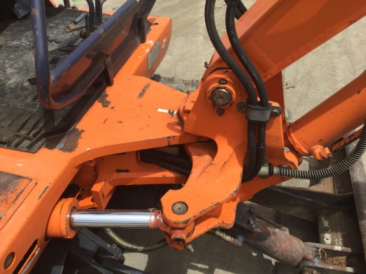 ต้องการขายรถขุดดิน