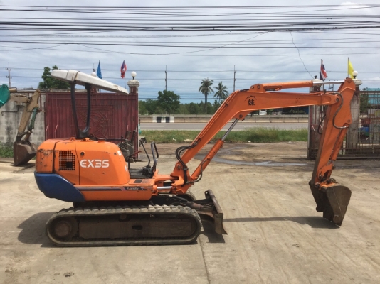 ต้องการขายรถขุดดิน