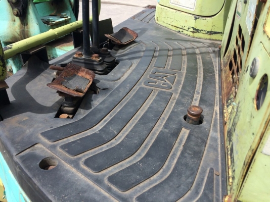 CAT 304CR ปี 2005 มีหัวกระแทกและบุ้งกี๋จากญี่ปุ่นแถมให้ด้วย ราคาไม่แพงครับ