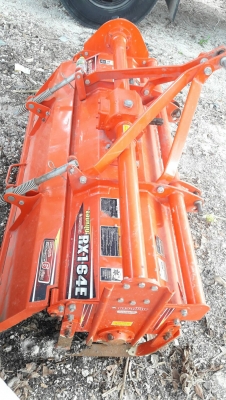 ขายรถไถคูโบต้า KUBOTA L 3608SP พร้อมโรตารี และ ผาน 6X22 ขายรถไถคูโบต้า KUBOTA L 3608SP พร้อมโรตารี และ ผาน 6X22