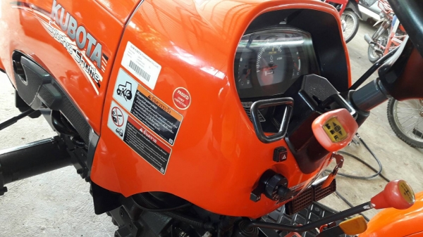 ขายรถไถคูโบต้า KUBOTA L 3608SP พร้อมโรตารี และ ผาน 6X22 ขายรถไถคูโบต้า KUBOTA L 3608SP พร้อมโรตารี และ ผาน 6X22