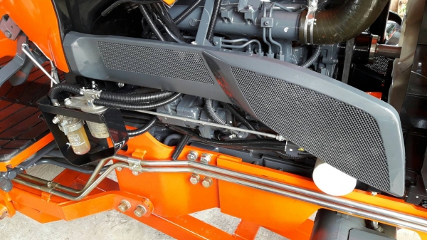 KUBOTA  L 4708 SP (4WD)  2 เพลา   สภาพใหม่สวยๆ   ชั่วโมงใช้   งานน้อย  สีเดิมทั้งคัน  พร้อมชุดใบมีดดันหน้า  โรตารี