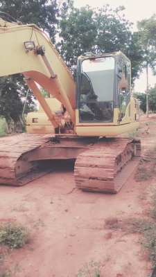 ขายรถขุด Komatsu PC-200