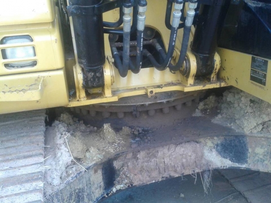 ขายรถขุดแบ็คโค มี3คัน CAT 320D GC ทำงาน11,034 ชม. สภาพสวย เช็คศูนย์ตลอด พร้อมลงงาน